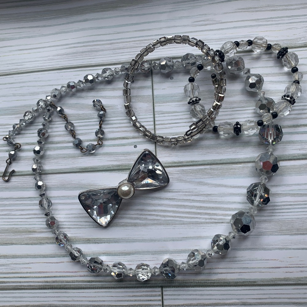 Mid Century 3 Piece Faceted Glass Crystal Jewelry Lot - Necklace Bracelet & Pin